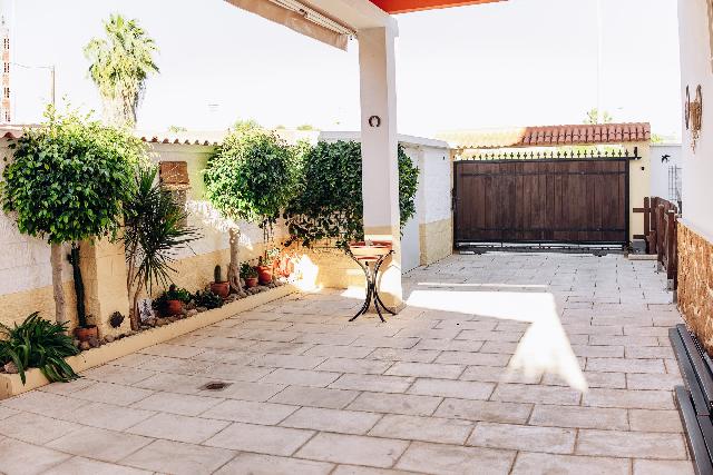 Imagen 3 Inmueble 300938 - Casa Aislada en venta en Elche/elx / Pedania de valverde en elche