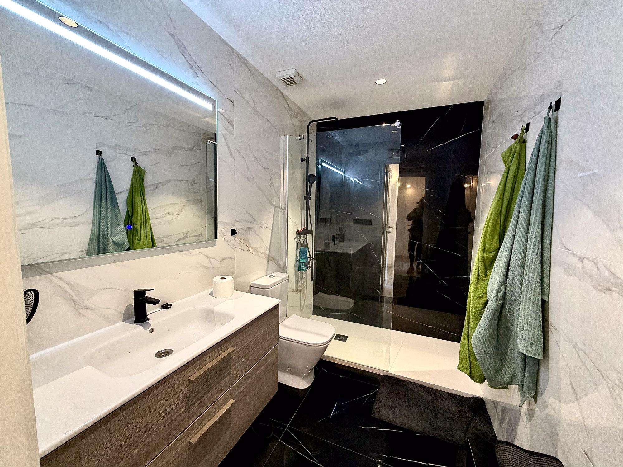 Imagen 15 Casa Adosada en venta en Santa Pola / Urbanizacion El Faro. Gran Alacant