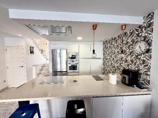 Imagen 4 Inmueble 301237 - Casa Adosada en venta en Santa Pola / Urbanizacion El Faro. Gran Alacant