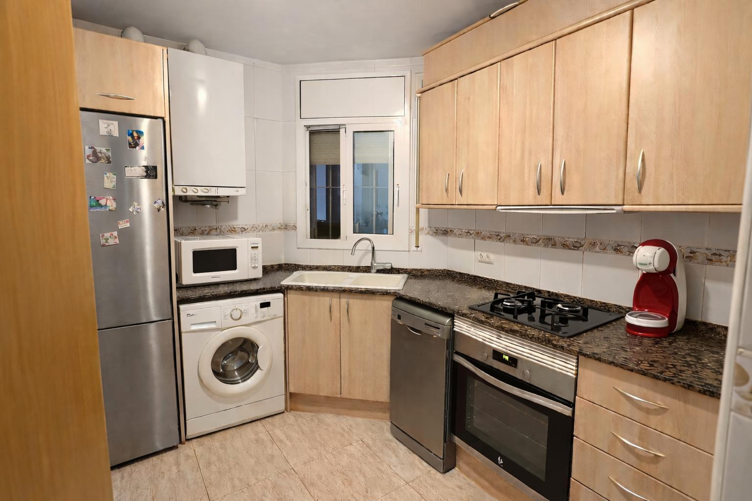 Imagen 10 Planta Baja en venta en Calafell / A 50 metros de la playa 