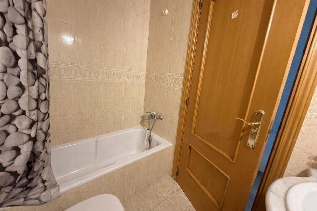 Imagen 17 Inmueble 302078 - Planta Baja en venta en Calafell / A 50 metros de la playa 