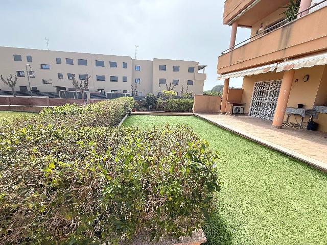 Imagen 15 Inmueble 302102 - Apto. Playa en venta en Creixell / A 100 metros del mar