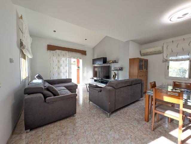 Imagen 13 Inmueble 302118 - Casa Aislada en venta en Bisbal Del Penedès (La) / Junto al centro del pueblo