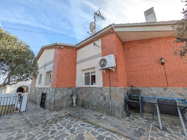 Imagen 37 Inmueble 302118 - Casa Aislada en venta en Bisbal Del Penedès (La) / Junto al centro del pueblo