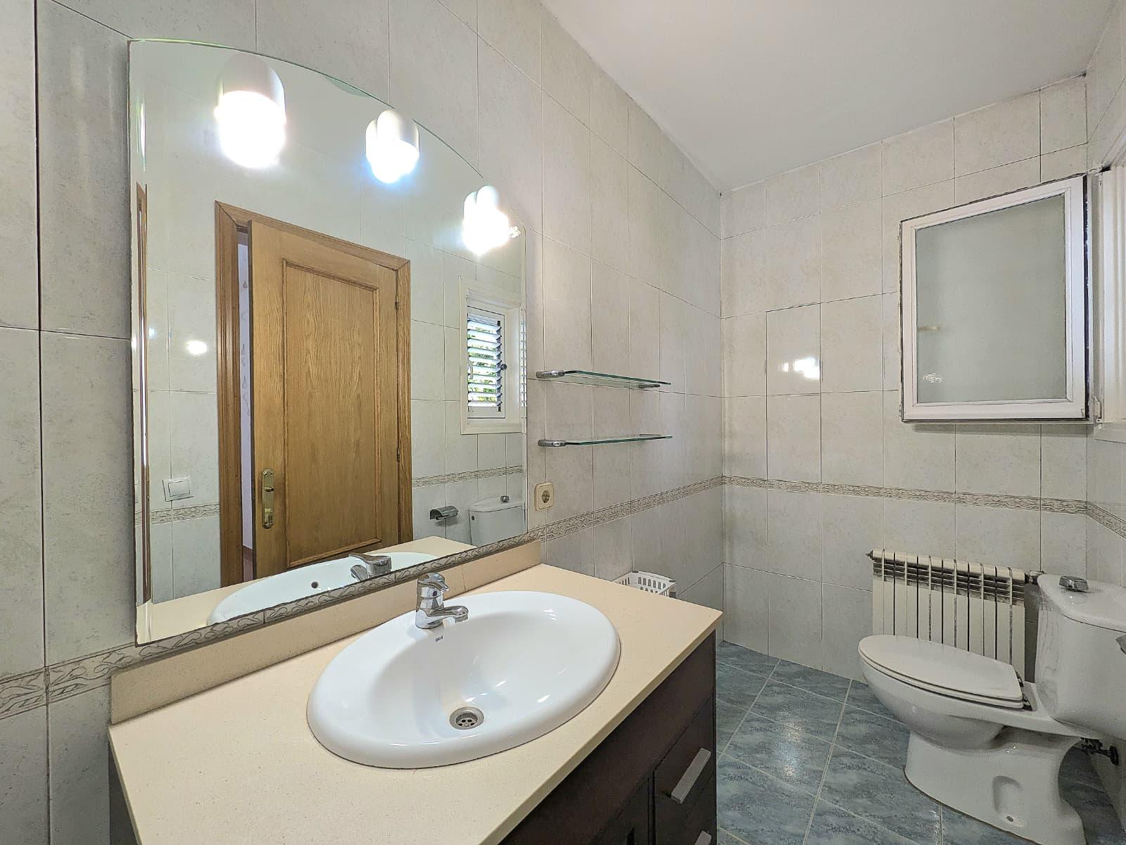 Imagen 21 Casa Aislada en venta en Bonastre / Casa a 15 minutos de Roda de Barà