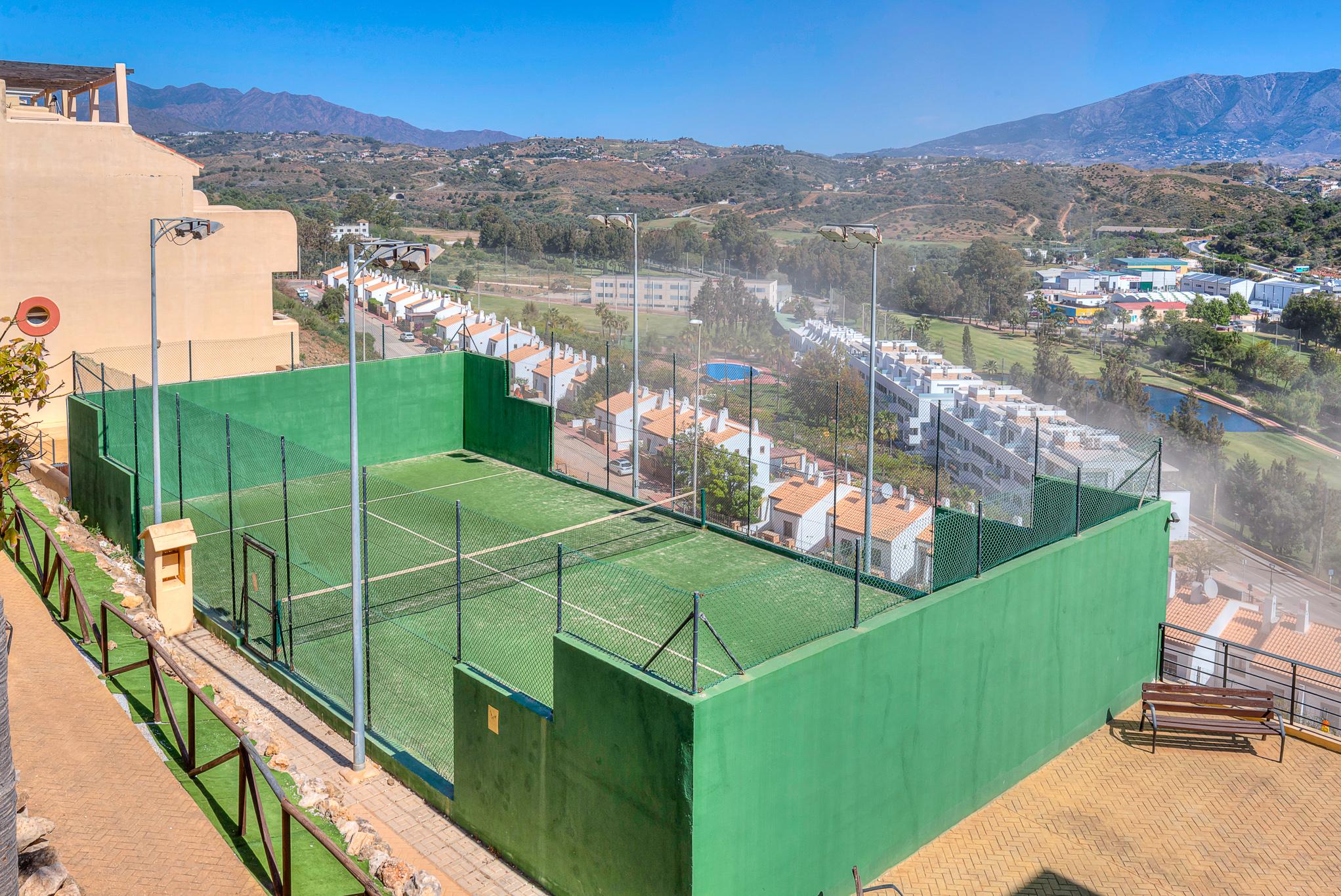 Imagen 25 Ático en venta en Mijas / La Cala de Mijas