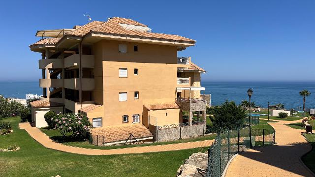 Imagen 2 Inmueble 295272 - Apto. Playa en venta en Fuengirola / Carvajal-Res. Don Juan