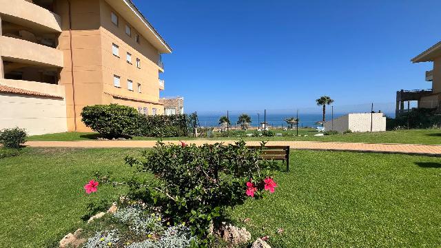 Imagen 26 Inmueble 295272 - Apto. Playa en venta en Fuengirola / Carvajal-Res. Don Juan
