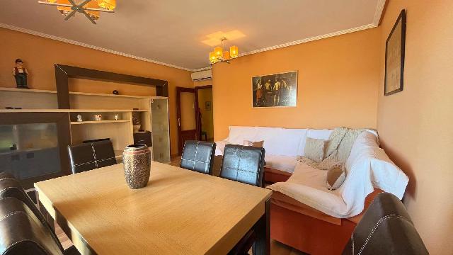 Imagen 10 Inmueble 295272 - Apto. Playa en venta en Fuengirola / Carvajal-Res. Don Juan