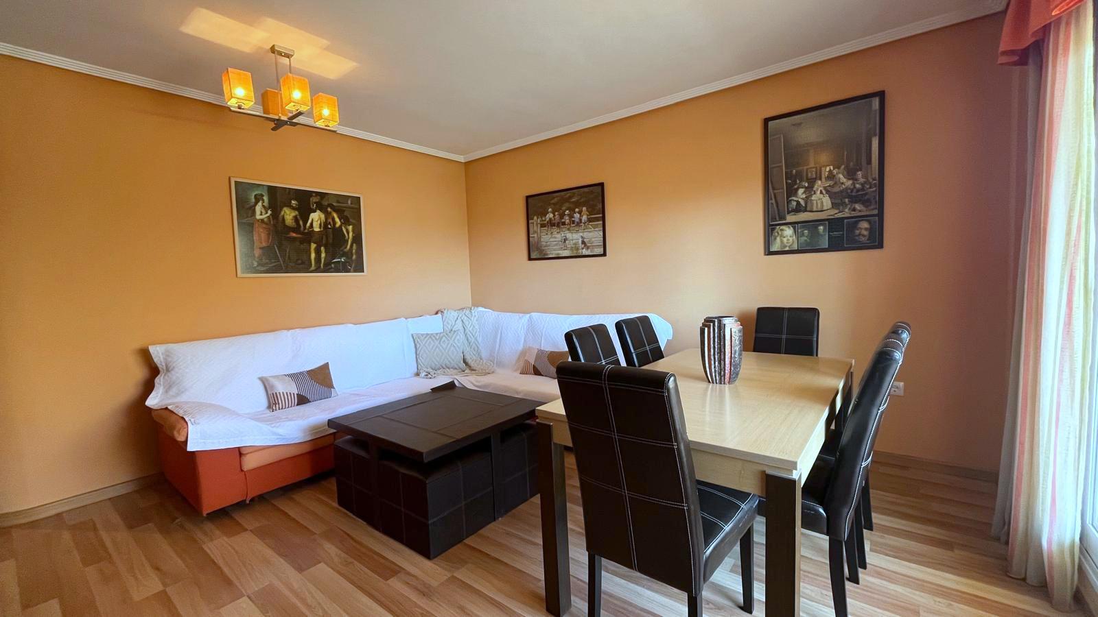 Imagen 7 Apto. Playa en venta en Fuengirola / Carvajal-Res. Don Juan