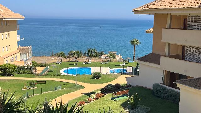 Imagen 1 Inmueble 295272 - Apto. Playa en venta en Fuengirola / Carvajal-Res. Don Juan