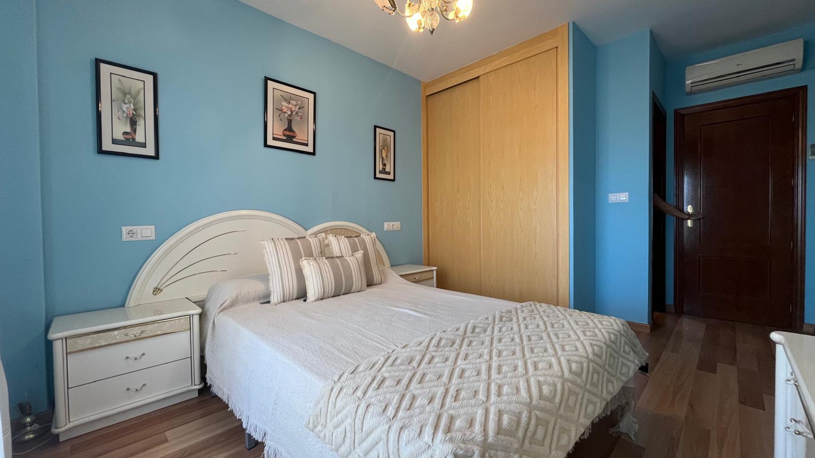 Imagen 15 Apto. Playa en venta en Fuengirola / Carvajal-Res. Don Juan