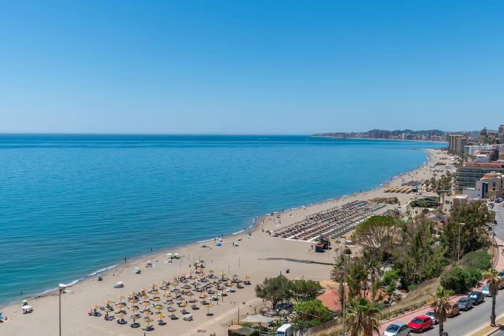 Imagen 30 Apto. Playa en venta en Fuengirola / Carvajal-Res. Don Juan