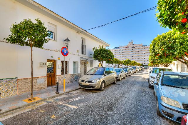 Imagen 19 Inmueble 300251 - Casa Adosada en venta en Fuengirola / Zona Puerto Deportivo