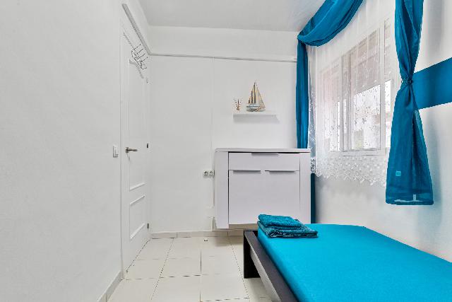 Imagen 15 Inmueble 300460 - Apto. Playa en venta en Fuengirola / Polideportivo Elola- 