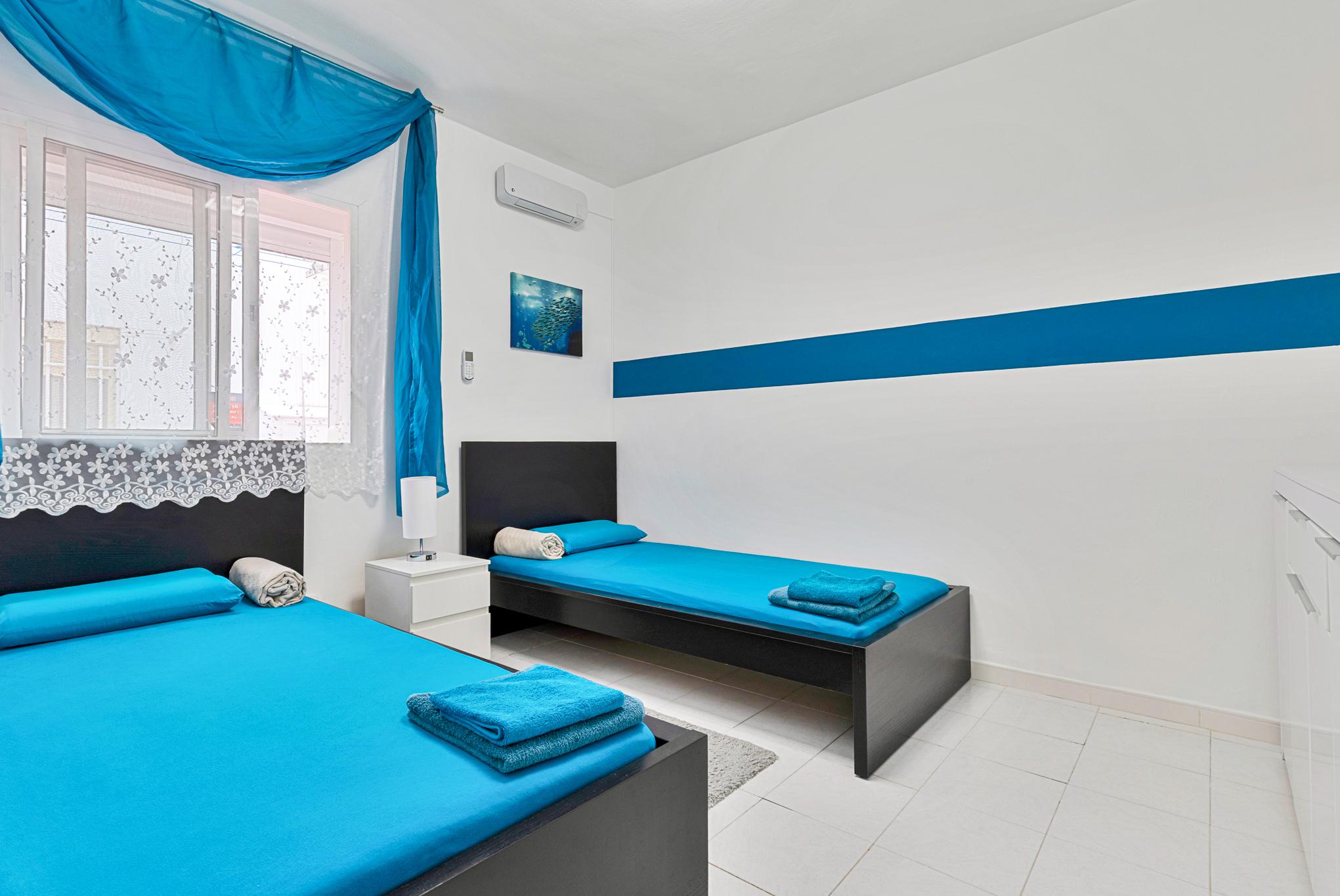 Imagen 12 Apto. Playa en venta en Fuengirola / Polideportivo Elola- 