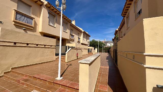 Imagen 18 Inmueble 300966 - Casa Adosada en venta en Mijas / Centro comercial Los Olivos de Calahonda