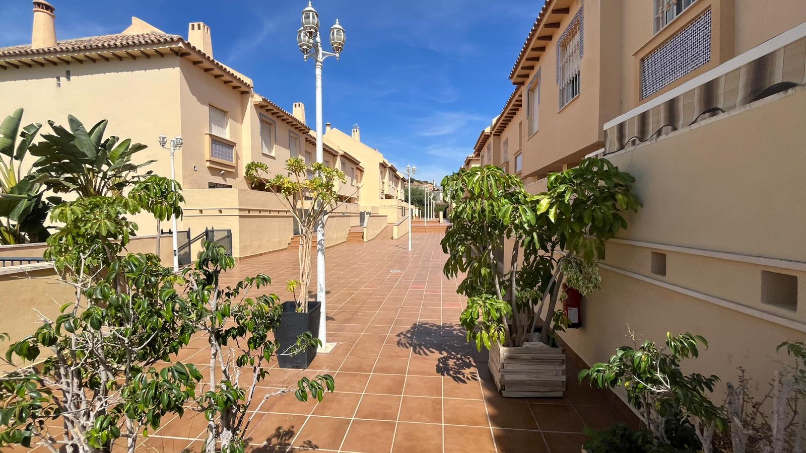 Imagen 22 Casa Adosada en venta en Mijas / Centro comercial Los Olivos de Calahonda