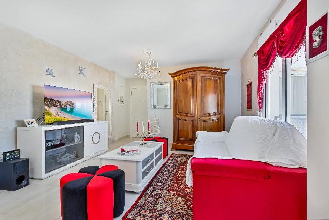 Imagen 4 Inmueble 301555 - Ático en venta en Fuengirola / Fuengirola Centro