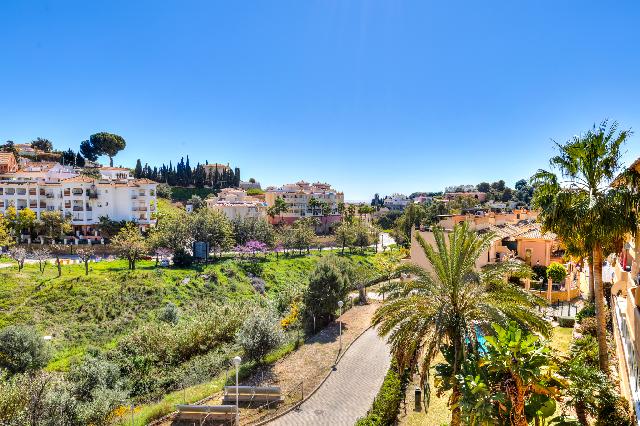 Imagen 1 Inmueble 301626 - Apto. Playa en venta en Fuengirola / Res. Los Tartesos - Los Pacos