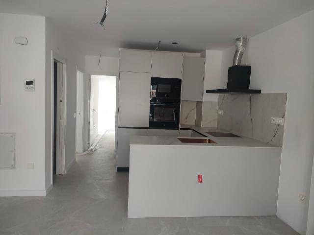 Imagen 2 Inmueble 301933 - Apto. Playa en venta en Fuengirola / Puerto Deportivo