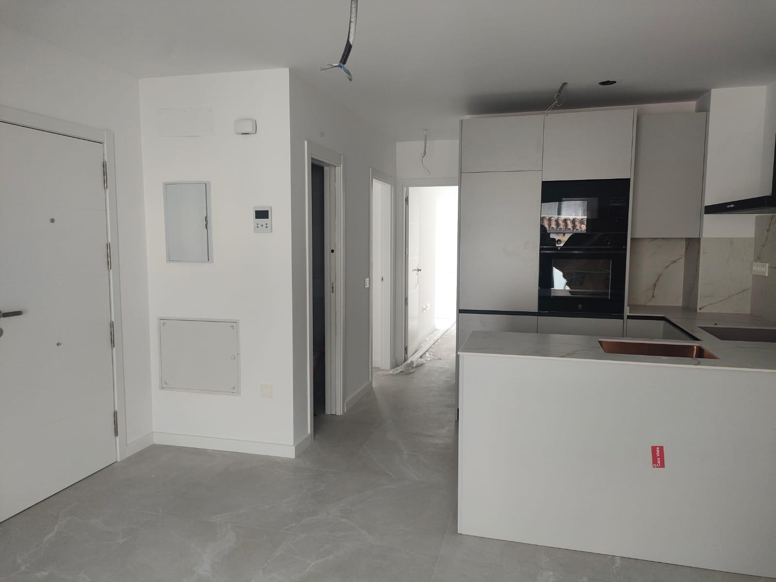 Imagen 21 Ático en venta en Fuengirola / Puerto Deportivo