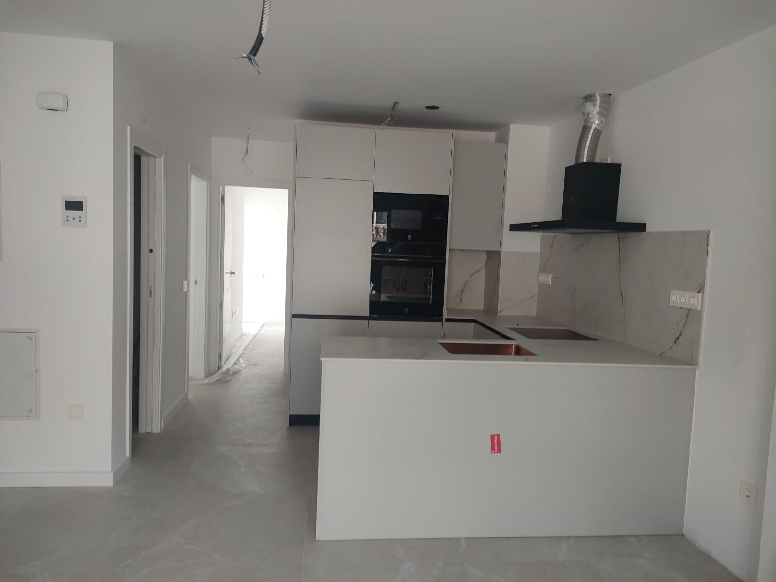 Imagen 5 Ático en venta en Fuengirola / Puerto Deportivo
