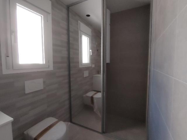 Imagen 15 Inmueble 301937 - Apto. Playa en venta en Fuengirola / Puerto Deportivo