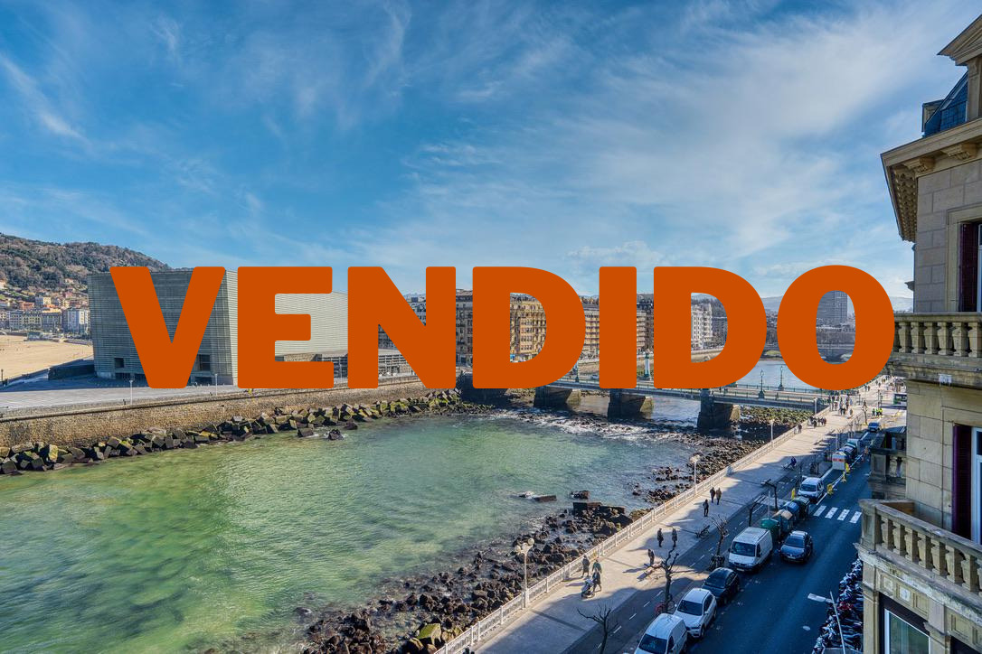 Imagen 1 Piso en venta en Donostia-San Sebastián / Pº de Salamanca-Centro de San Sebastián