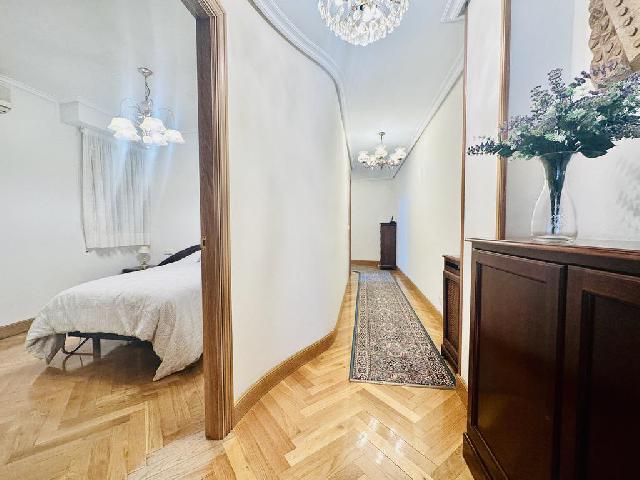 Imagen 3 Inmueble 283675 - Piso en venta en Donostia-San Sebastián / Plaza Nafarroa Beherea-Gros-Donostia