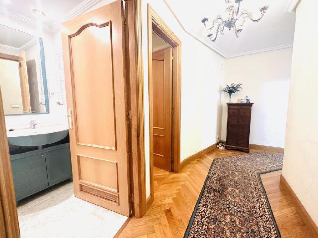 Imagen 5 Inmueble 283675 - Piso en venta en Donostia-San Sebastián / Plaza Nafarroa Beherea-Gros-Donostia