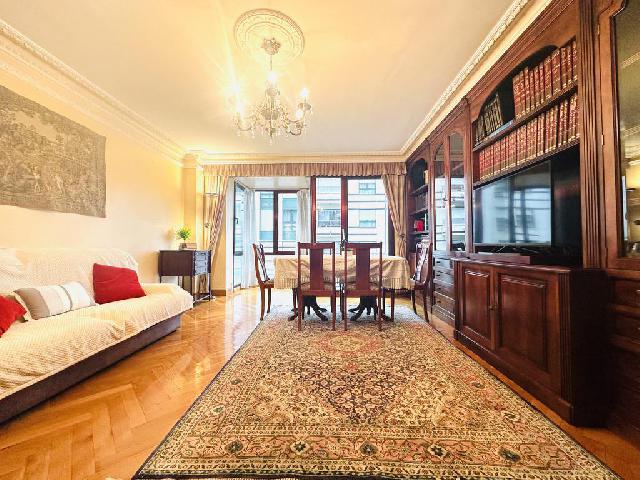 Imagen 2 Inmueble 283675 - Piso en venta en Donostia-San Sebastián / Plaza Nafarroa Beherea-Gros-Donostia