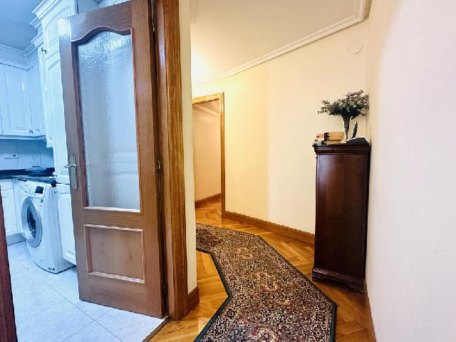 Imagen 7 Inmueble 283675 - Piso en venta en Donostia-San Sebastián / Plaza Nafarroa Beherea-Gros-Donostia