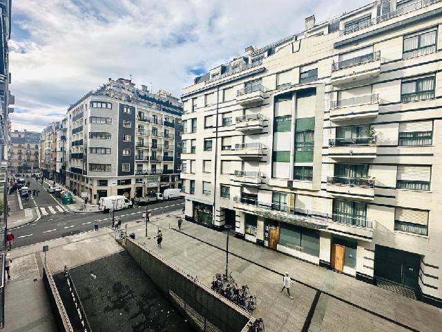 Imagen 11 Inmueble 283675 - Piso en venta en Donostia-San Sebastián / Plaza Nafarroa Beherea-Gros-Donostia
