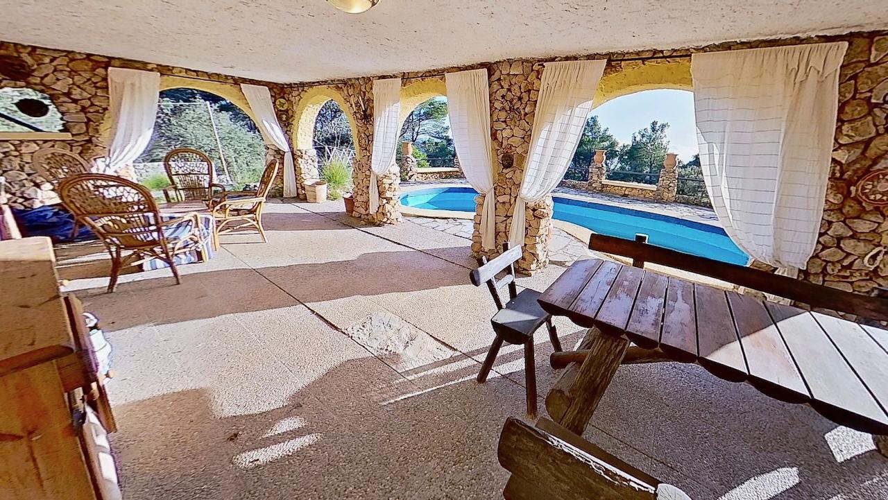 Imagen 3 Casa Rústica en venta en Puigpunyent / Puigpunyent-Suroeste de Mallorca