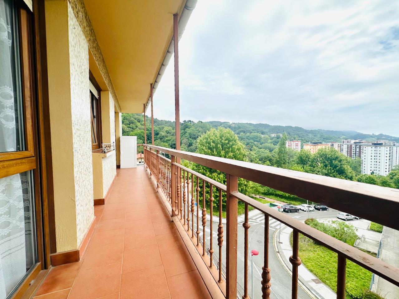 Imagen 10 Piso en venta en Donostia-San Sebastián / Camino de Mendiola-Ategorrieta-Donostia