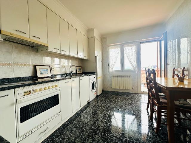 Imagen 3 Inmueble 291961 - Piso en venta en Donostia-San Sebastián / Camino de Mendiola-Ategorrieta-Donostia