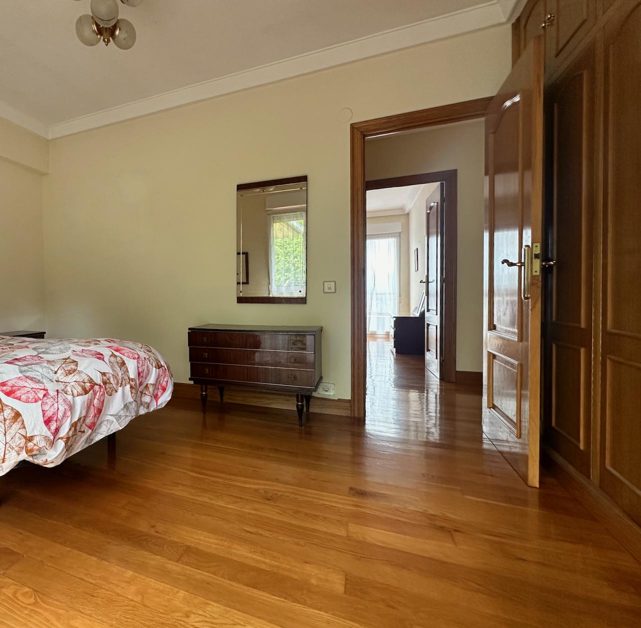 Imagen 12 Piso en venta en Donostia-San Sebastián / Camino de Mendiola-Ategorrieta-Donostia