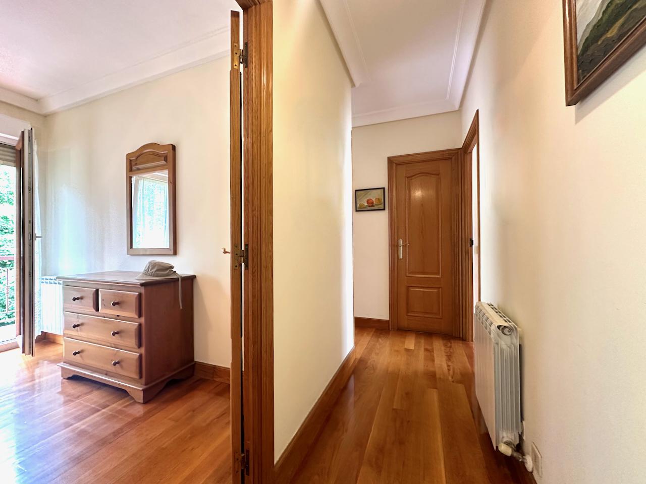 Imagen 22 Piso en venta en Donostia-San Sebastián / Camino de Mendiola-Ategorrieta-Donostia