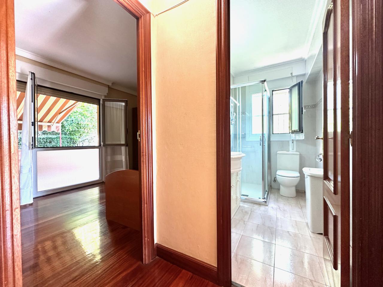 Imagen 20 Piso en venta en Donostia-San Sebastián / Alto de Miracruz-Colegio de la Asunción-Donostia