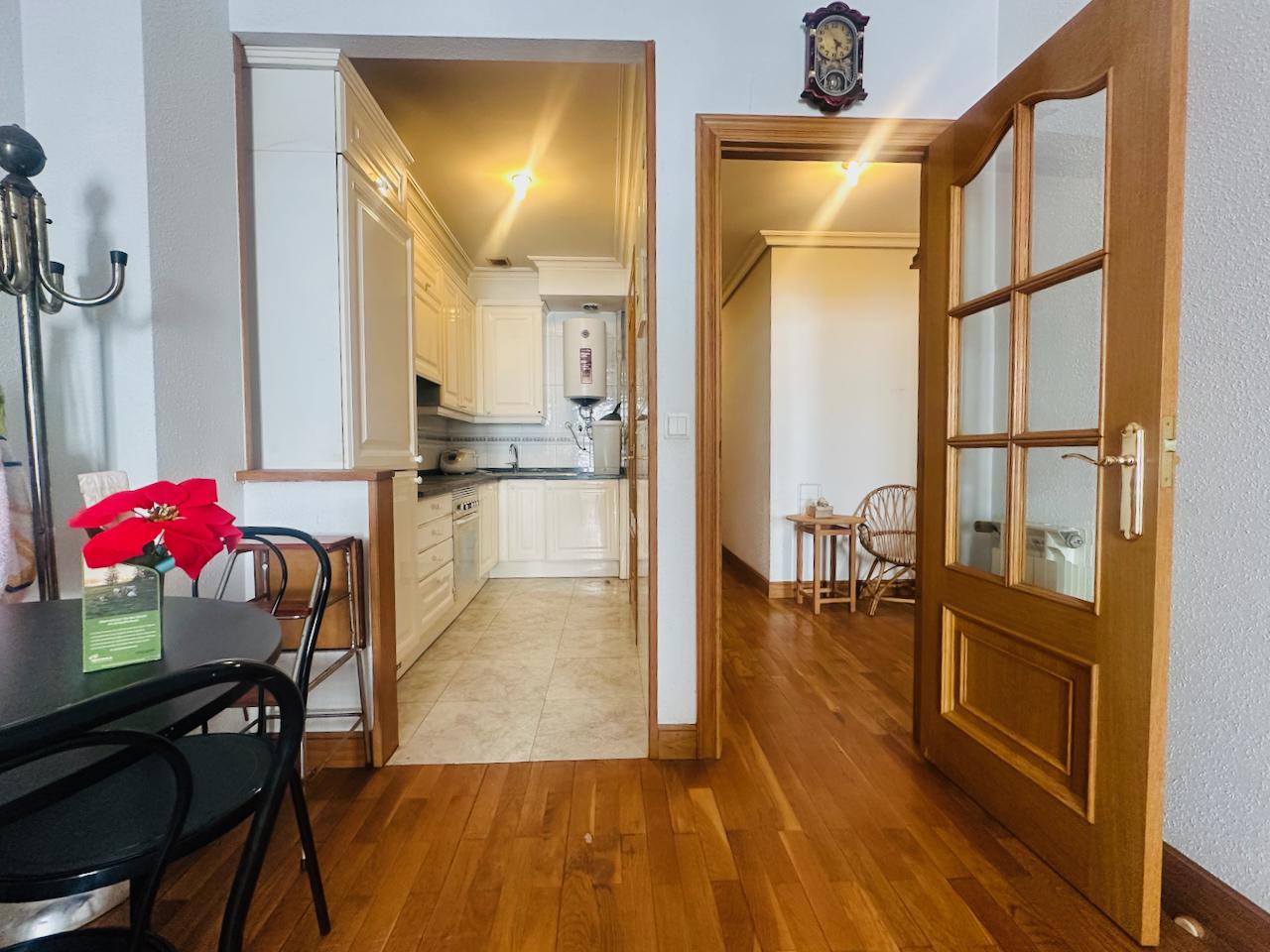 Imagen 11 Piso en venta en Donostia-San Sebastián / Playa de la Concha-Calle Marina-Donostia