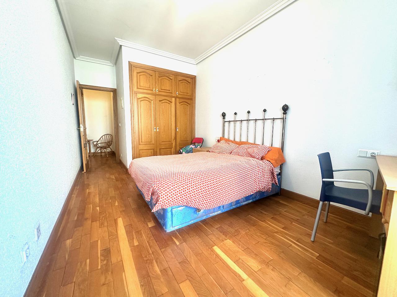 Imagen 6 Piso en venta en Donostia-San Sebastián / Playa de la Concha-Calle Marina-Donostia