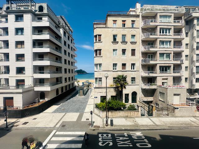 Imagen 20 Inmueble 293744 - Piso en venta en Donostia-San Sebastián / Playa de la Concha-Calle Marina-Donostia