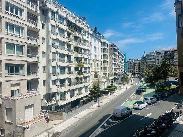 Imagen 25 Inmueble 293744 - Piso en venta en Donostia-San Sebastián / Playa de la Concha-Calle Marina-Donostia