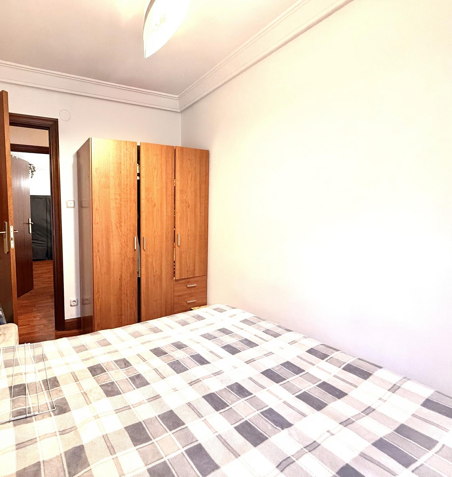 Imagen 5 Piso en venta en Errenteria / Calle Oiartzun-Renteria