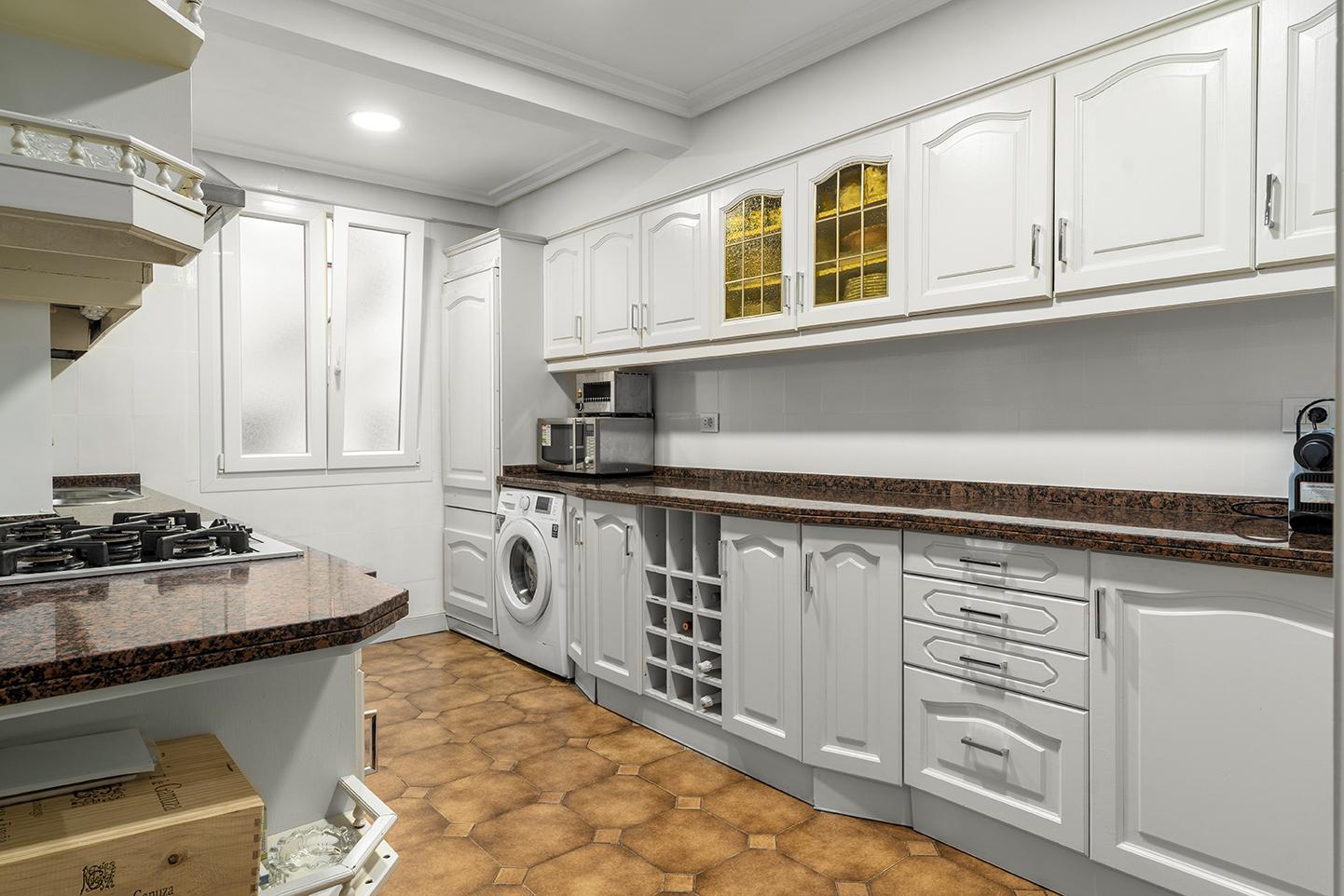 Imagen 13 Piso en venta en Donostia-San Sebastián / Karkizano-Gros-Donostia