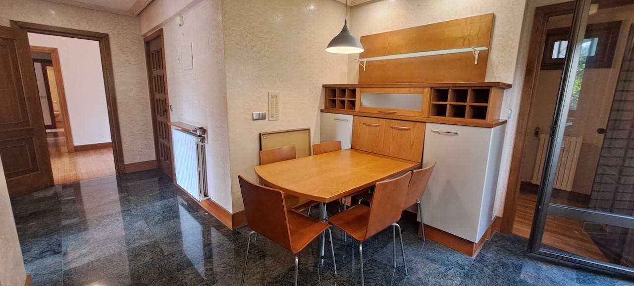 Imagen 11 Piso en venta en Donostia-San Sebastián / Paseo Toki Eder-Ategorrieta-Donostia