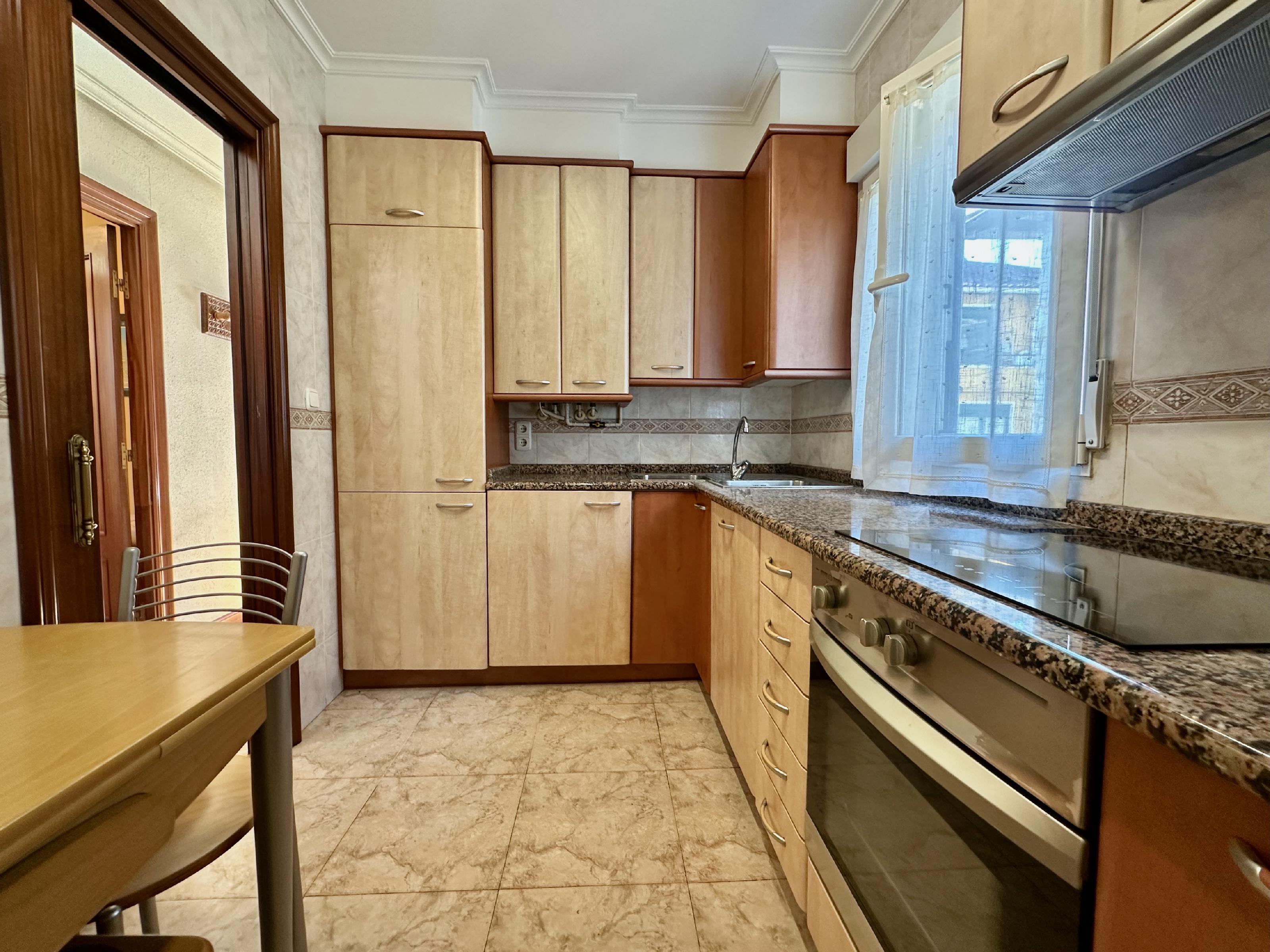 Imagen 10 Piso en venta en Donostia-San Sebastián / Bordatxipi-Ategorrieta-Donostia