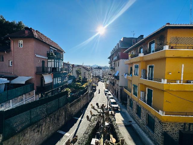 Imagen 2 Inmueble 298968 - Piso en venta en Donostia-San Sebastián / Bordatxipi-Ategorrieta-Donostia