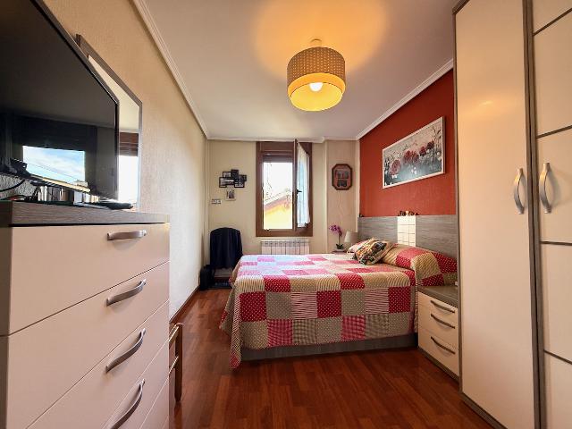 Imagen 5 Inmueble 298970 - Piso en venta en Donostia-San Sebastián / Calle San Blas-Sagües-Donostia